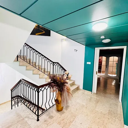 아파트 Modern Nr12 Private Kitchenette, Bathroom, Balcony