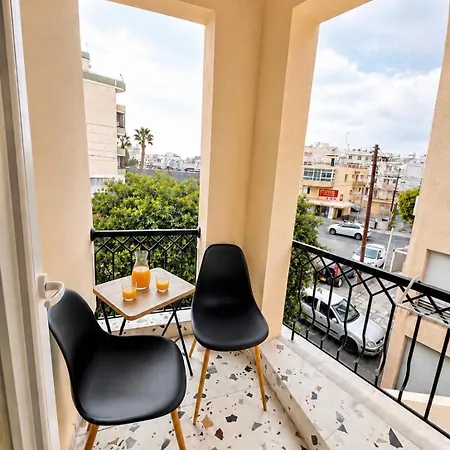 Modern Nr12 Private Kitchenette, Bathroom, Balcony