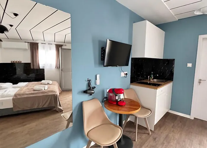 Apartman Modern Nr12 Private Kitchenette, Bathroom, Balcony *